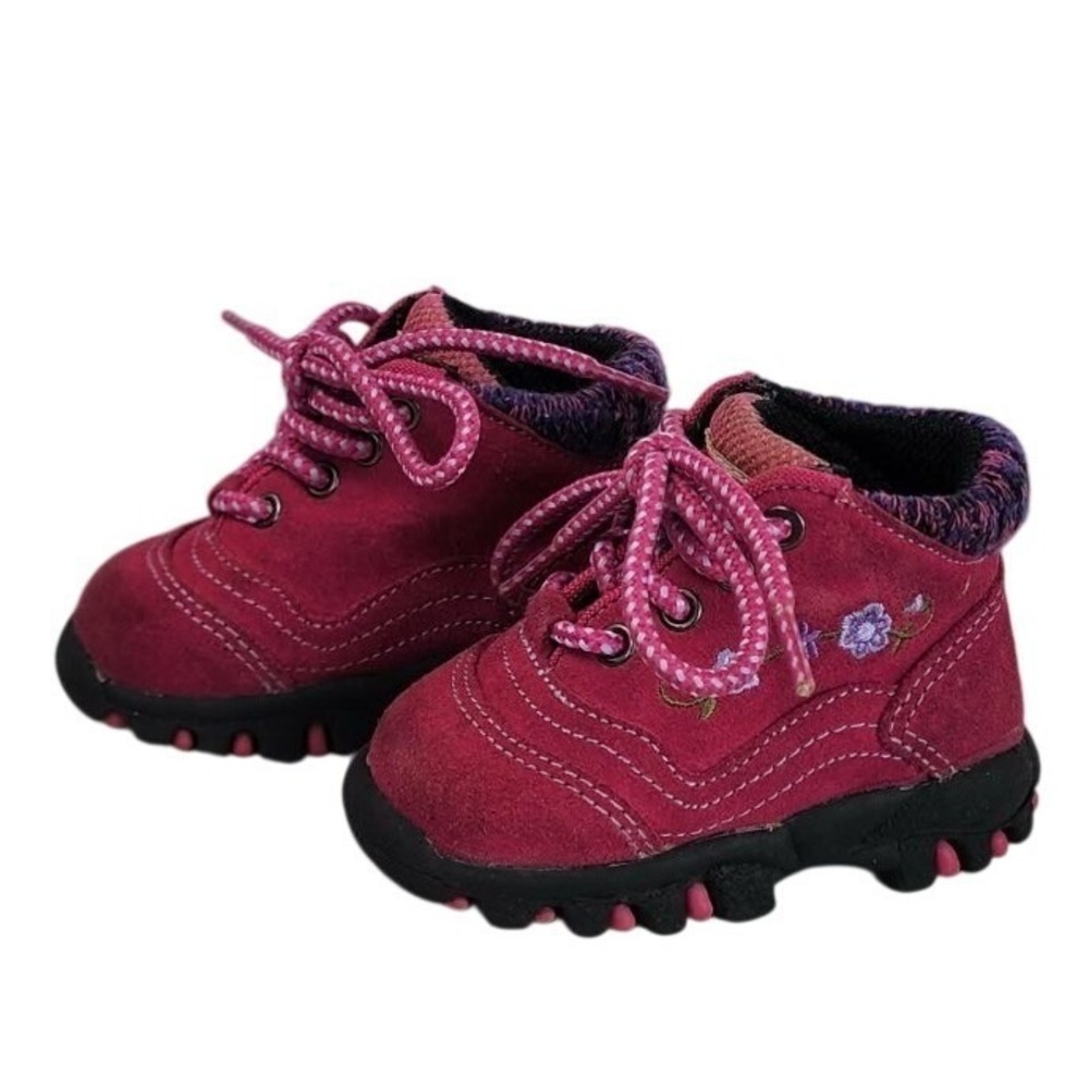 McKIDS Pink Suede Embroidered Flower Lace Up Ankle Boots Toddler Size 3‎